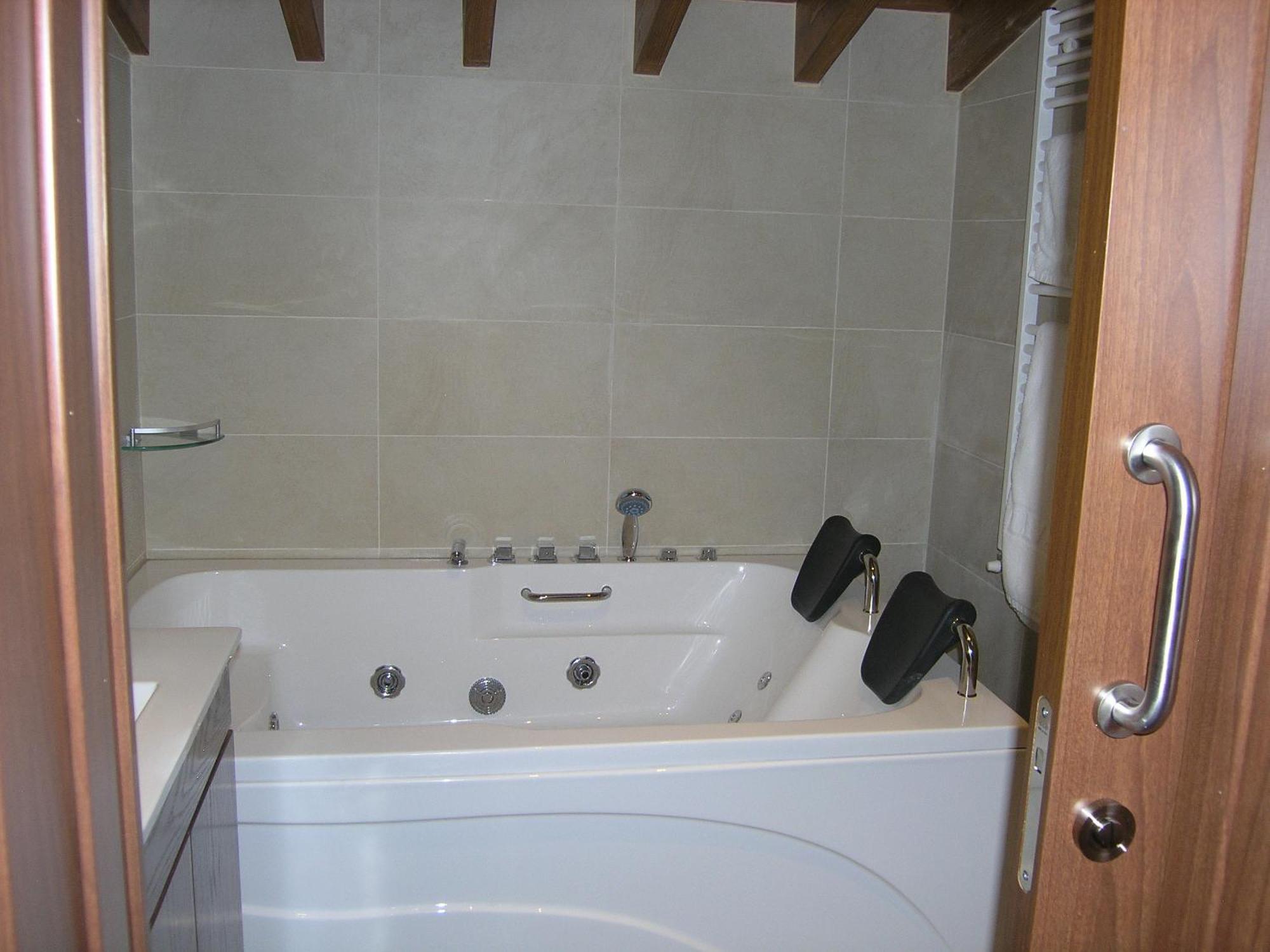 Livadia Hotel Kyperounta Room photo