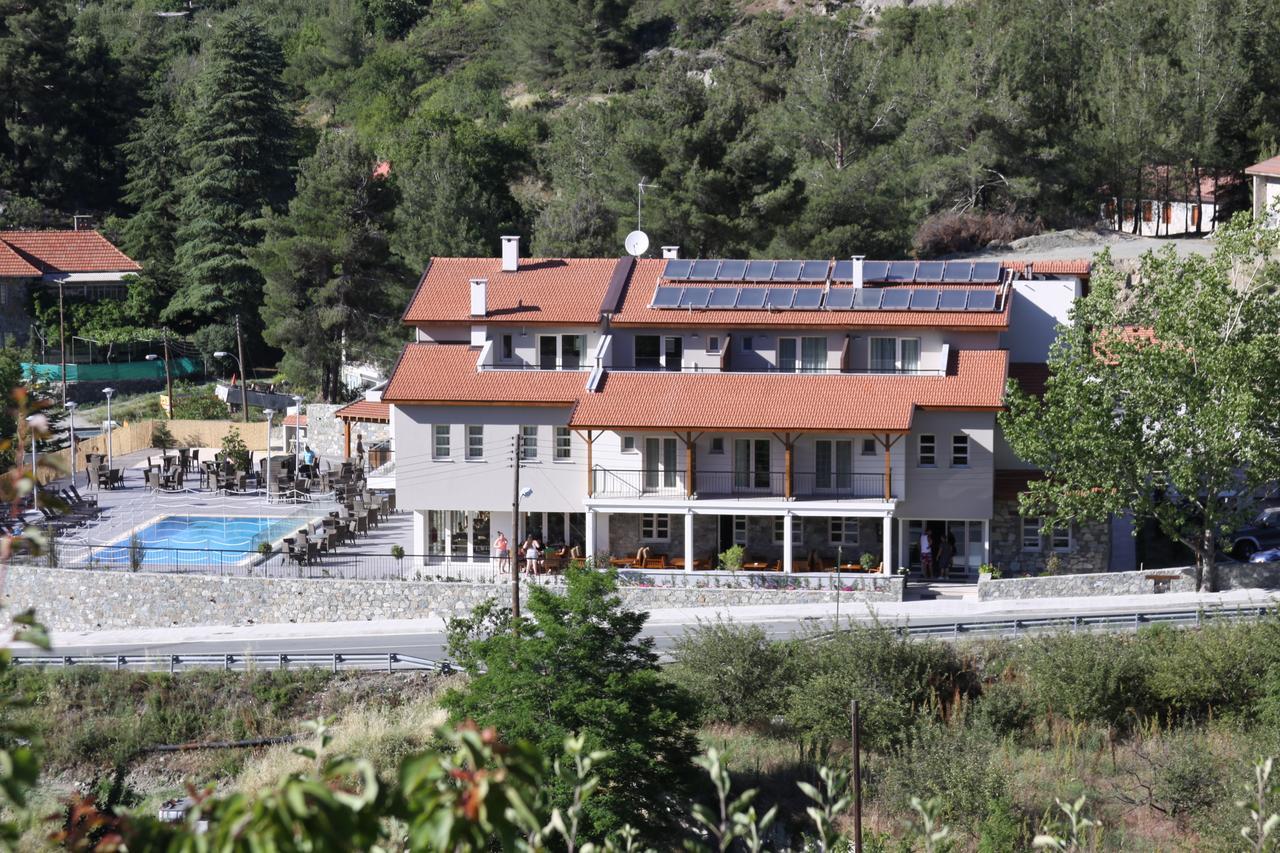 Livadia Hotel Kyperounta Exterior photo