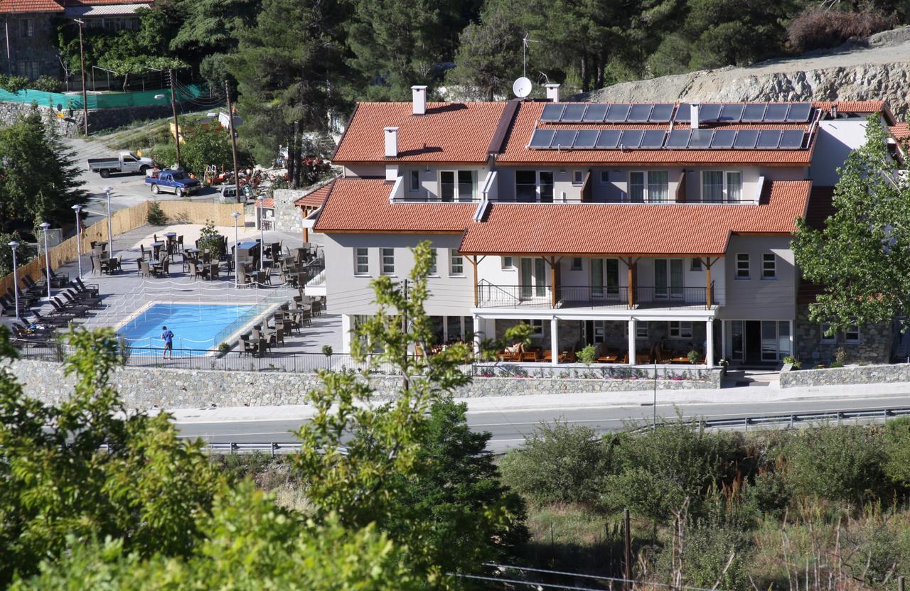 Livadia Hotel Kyperounta Exterior photo